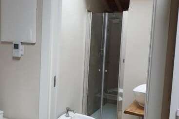 تختخواب و صبحانه Il Tiglio Jacuzzi&sauna