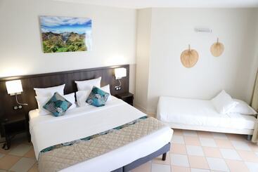 هتل Hôtel Saint Georges