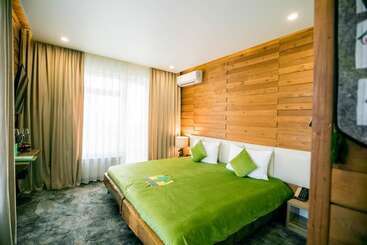هتل Ethno Park Resort Bishkek2024