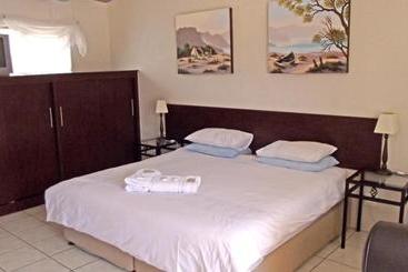 پانسیون Acres B&b
