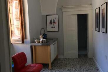 پانسیون Pierette Guest House