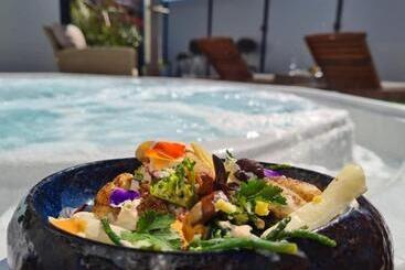 Villa Cecha B&b &wellness