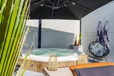 Villa Cecha B&b &wellness