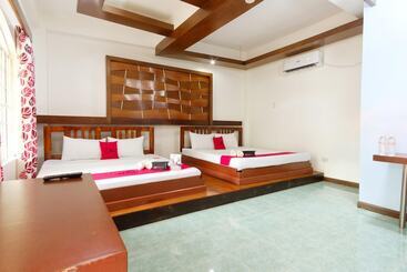 هاستل Reddoorz Premium @ Abueg Road Extension