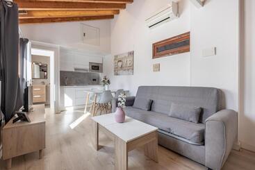 Apartamentos Granada Deluxe 3000
