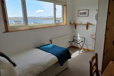 تختخواب و صبحانه Loch Roag Guest House & Eshcol Guest House