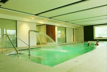 هتل Lo Chalet
