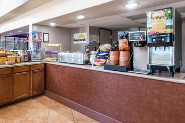 هتل Days Inn By Wyndham Amarillo  Medical Center