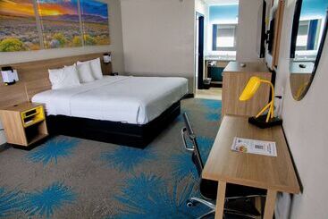 هتل Days Inn By Wyndham Amarillo  Medical Center