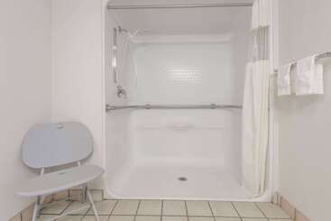 هتل Days Inn By Wyndham Amarillo  Medical Center