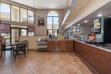 هتل Days Inn By Wyndham Amarillo  Medical Center
