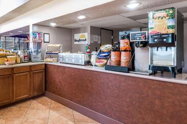 هتل Days Inn By Wyndham Amarillo  Medical Center