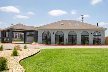 هتل Days Inn By Wyndham Amarillo  Medical Center