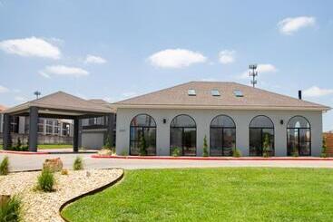 هتل Days Inn By Wyndham Amarillo  Medical Center