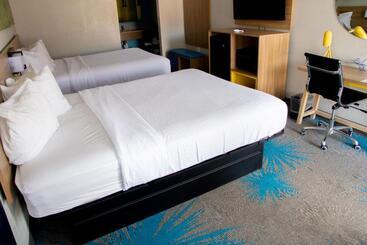 هتل Days Inn By Wyndham Amarillo  Medical Center