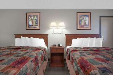 هتل Days Inn By Wyndham Casper