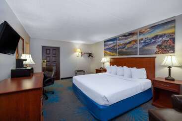 هتل Days Inn By Wyndham Casper
