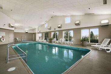 هتل Days Inn By Wyndham Rapid City