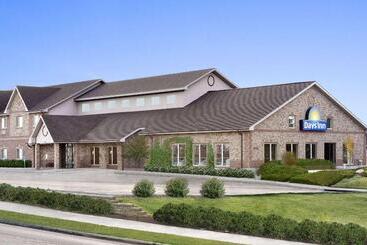 هتل Days Inn By Wyndham Rapid City