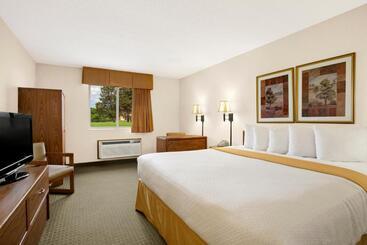 هتل Days Inn By Wyndham Rapid City