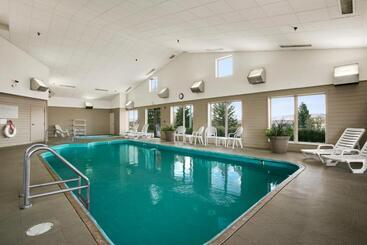 هتل Days Inn By Wyndham Rapid City