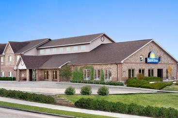 هتل Days Inn By Wyndham Rapid City