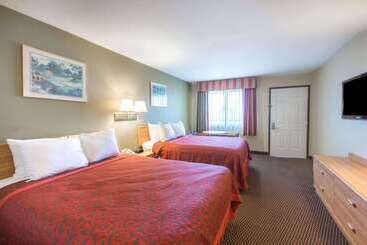 هتل Days Inn By Wyndham Tucson Airport