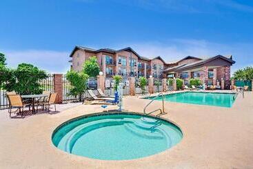 Days Inn & Suites By Wyndham Page Lake Powell - Page