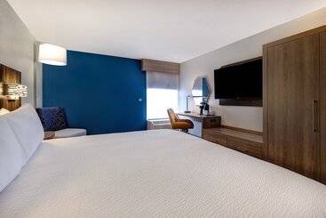 هتل Holiday Inn Express & Suites   Kansas City Ku Medical Center, An Ihg