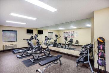هتل Comfort Inn