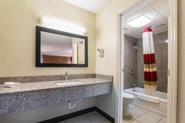 هتل Red Roof Inn Cincinnati Airport–florence/ Erlanger