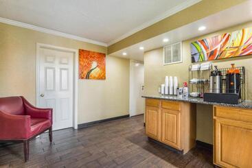 هتل Red Roof Inn Cincinnati Airport–florence/ Erlanger