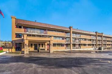 هتل Red Roof Inn Cincinnati Airport–florence/ Erlanger