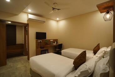 هتل Shree Kanha Residency
