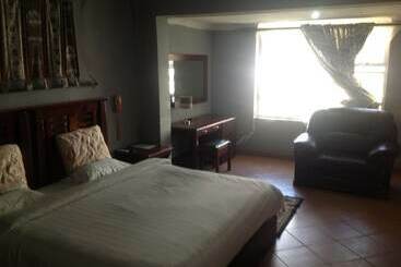 پانسیون Rite Inn