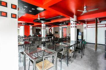 هتل Capital O 786 Kwe  And Resort
