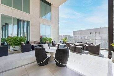 هتل Doubletree By Hilton Doha  Al Sadd