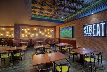 هتل Doubletree By Hilton Doha  Al Sadd