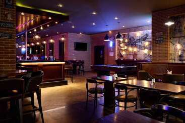 هتل Doubletree By Hilton Doha  Al Sadd