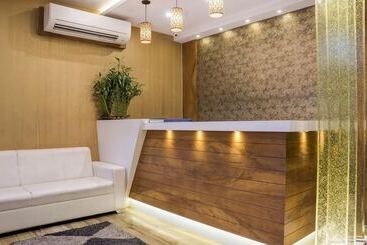 New Amber Palace Hotel Mumbai Cstm