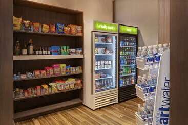 هتل Home2 Suites By Hilton Charlotte Uptown, Nc