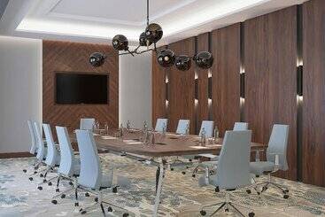 هتل Sheraton Bishkek