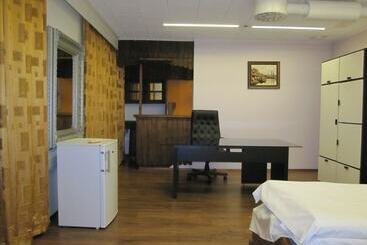 پانسیون Finn Rooms