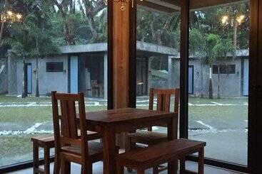 پانسیون Veue Beach Cabins