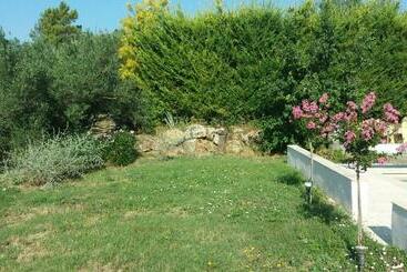 پانسیون Villa Azur