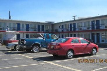 Deming Motel