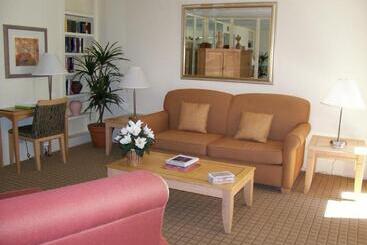 Desert Vacation Villas, A Vri Resort