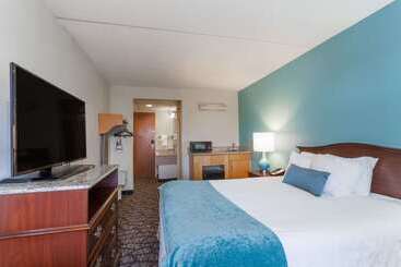 هتل Days Inn By Wyndham Hershey