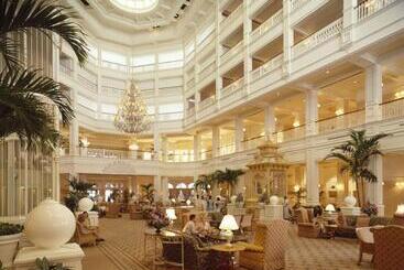 هتل Disney S Grand Floridian Resort & Spa