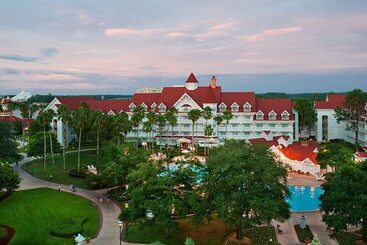 هتل Disney S Grand Floridian Resort & Spa
